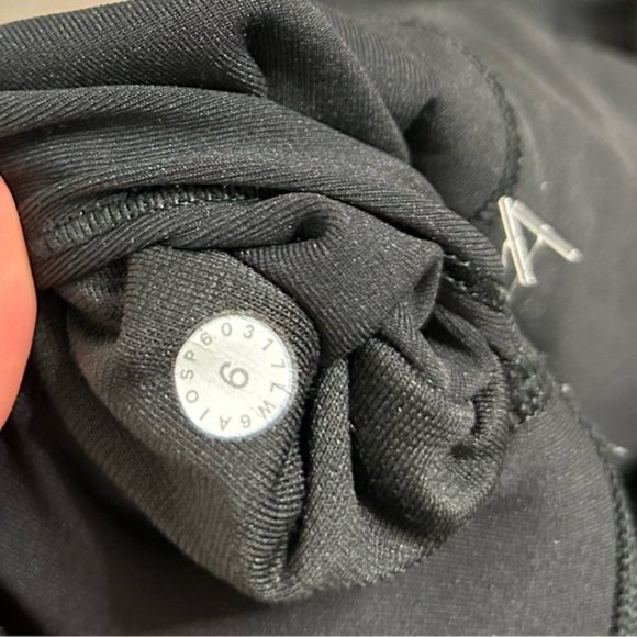 Lululemon Wunder Under Hi-Rise 1/2 Tight Full-On Luxtreme 17 Black Size 6 - Picture 10 of 13